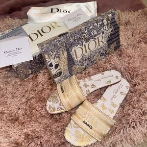 DIOR DWAY SLIDES GOLD BUTTERFLY NEW SEASON🤍🦋🌟